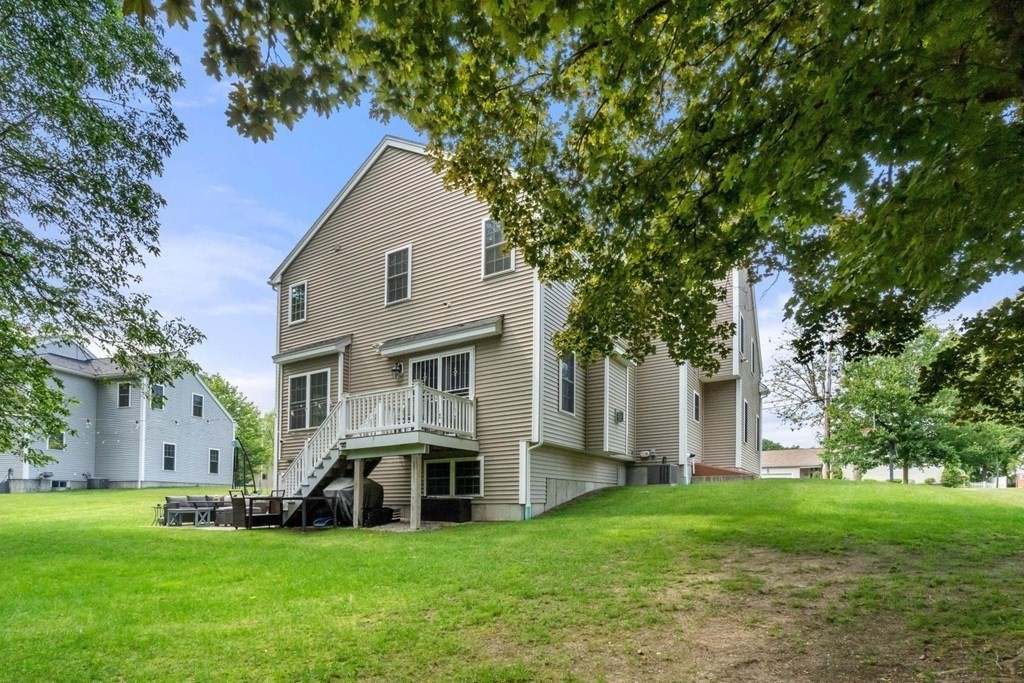 26 Redwing Road Wellesley, MA 02481 - Photo 35 of 42
