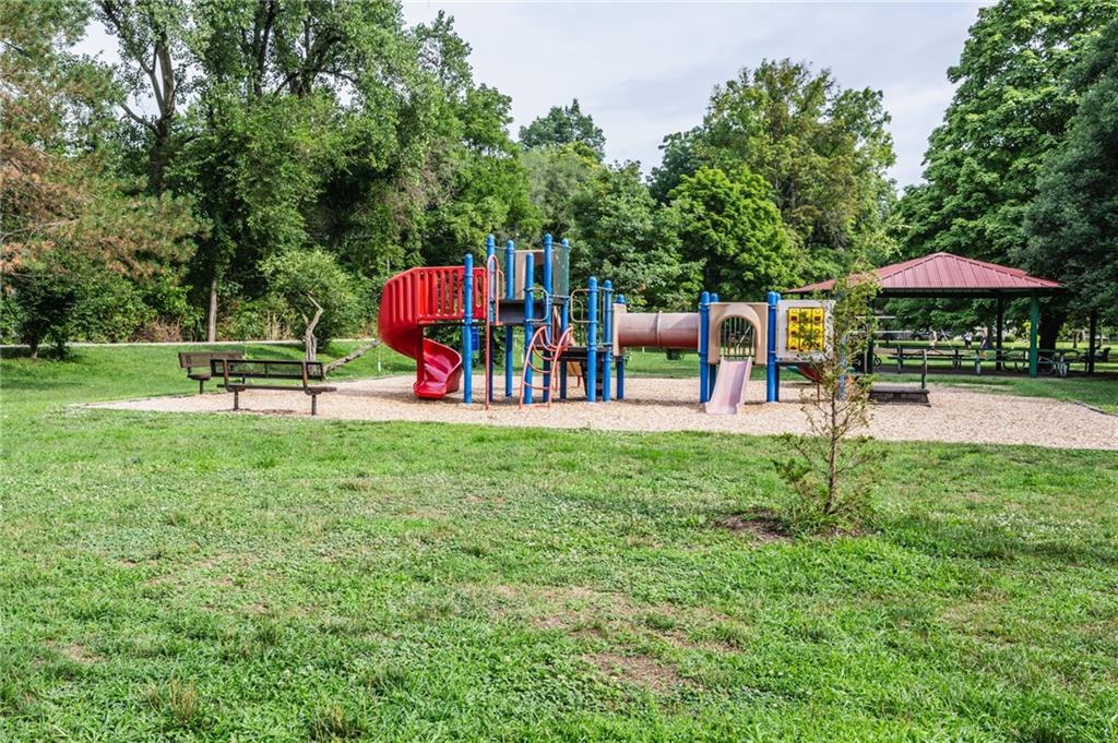 1236 Nicholas Road Indianapolis, IN 46220 - Photo 33 of 34