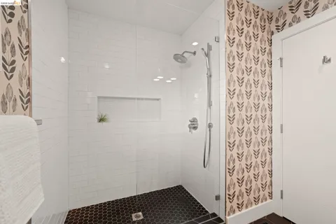 $998,000 | 4238 Laguna Avenue, Oakland, CA 94602
