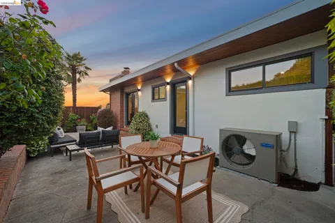 $998,000 | 4238 Laguna Avenue, Oakland, CA 94602