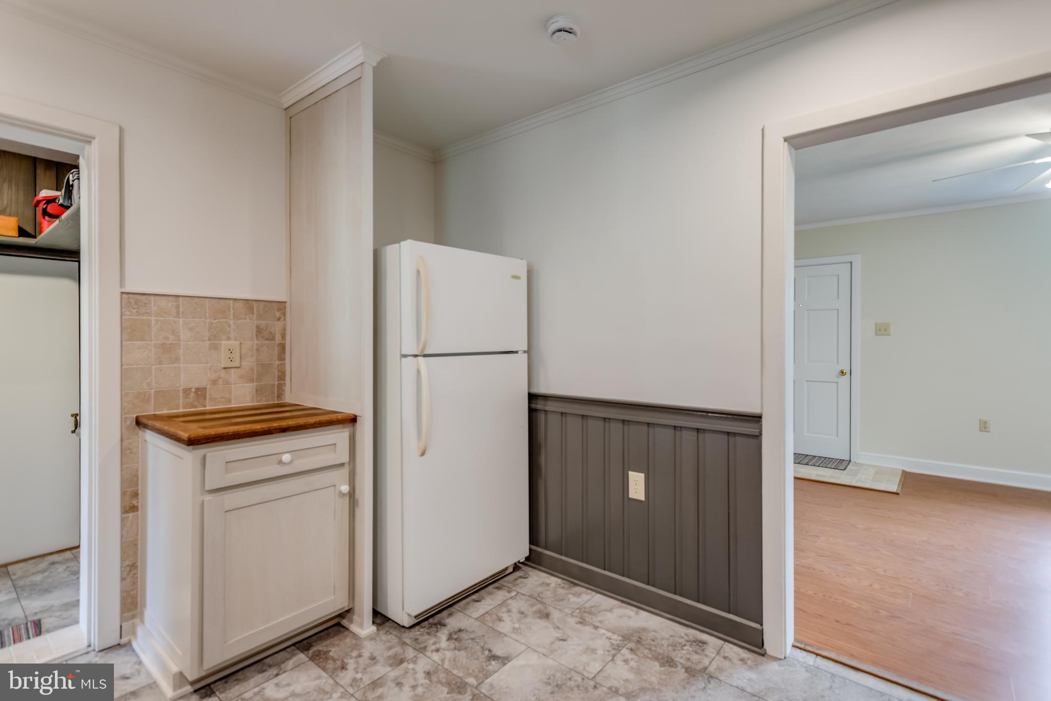 6233 Strasburg Road Strasburg, VA 22657 - Photo 28 of 40 KITCHEN