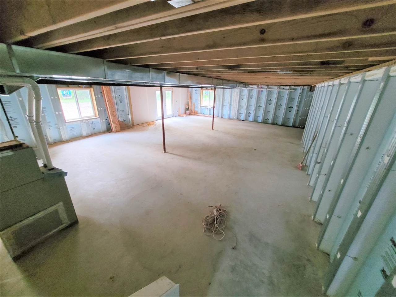 1332 East Farrand Road Clio, MI 48420 - Photo 36 of 39 50054810-35.JPG