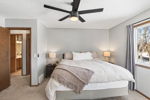 $395,000 | 13521 Dan Patch Drive, Savage, MN 55378