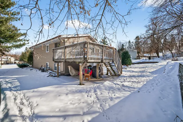 $395,000 | 13521 Dan Patch Drive, Savage, MN 55378