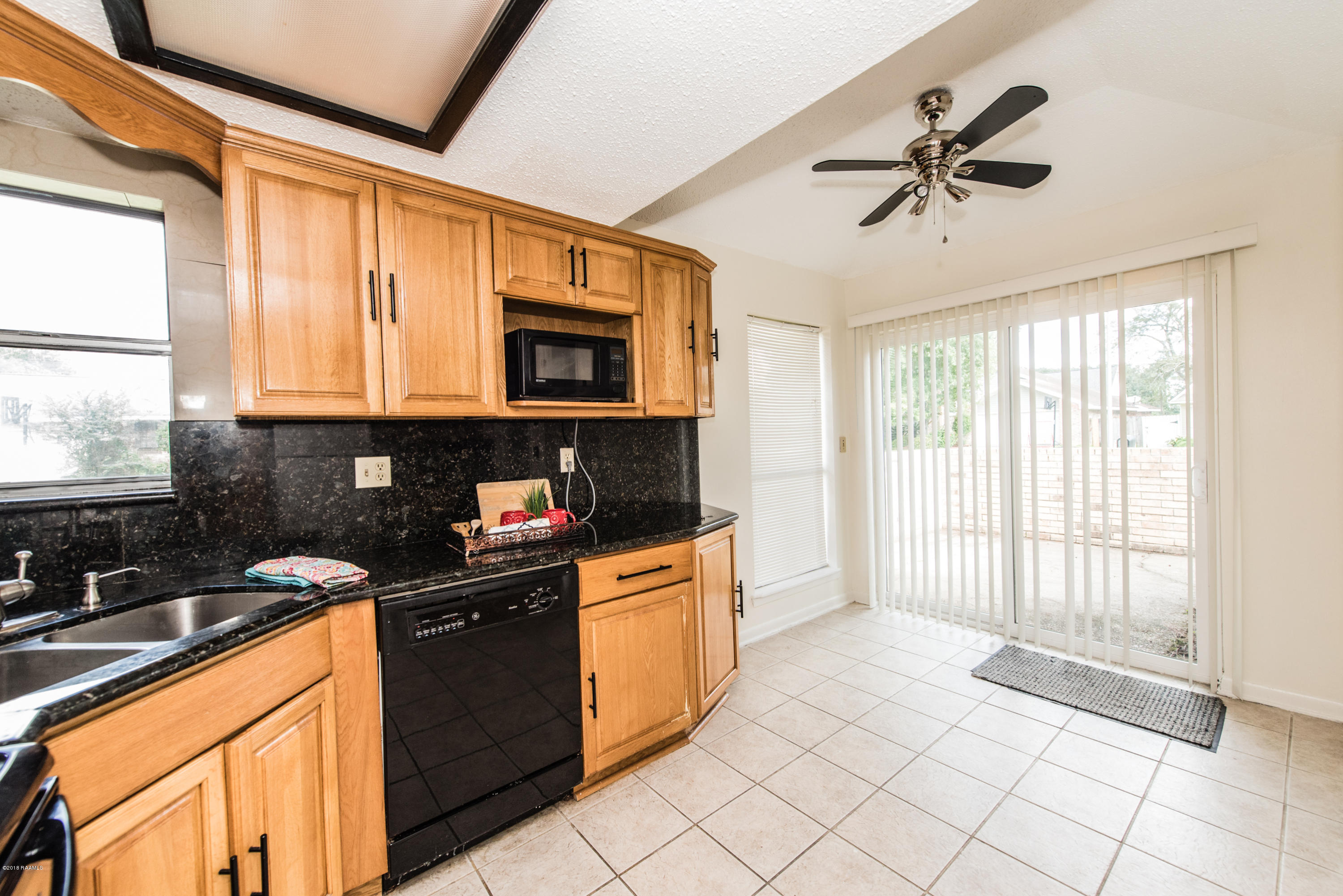 800 Rosedown Lane Lafayette, LA 70503 - Photo 8 of 30 Gallery Image 8