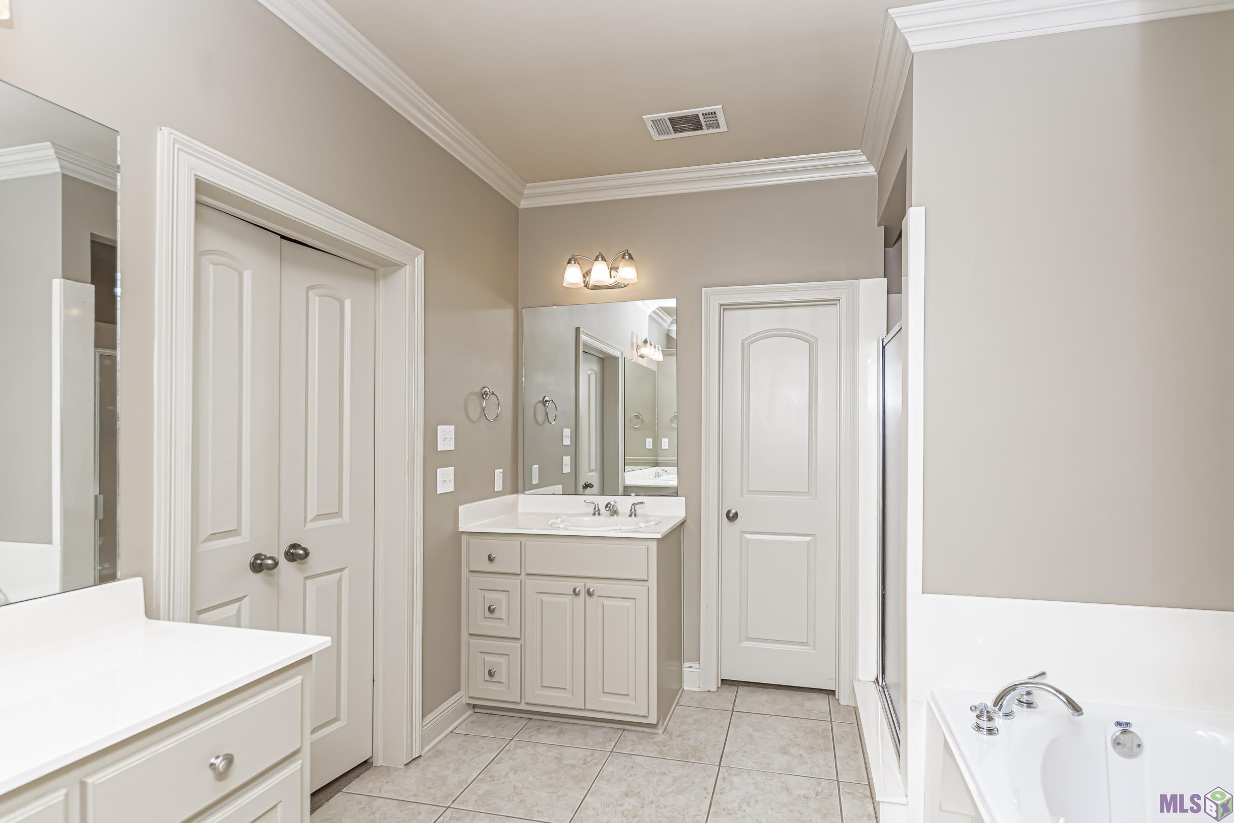 6343 Ridge Way Avenue Baton Rouge, LA 70817 - Photo 17 of 27 Gallery Image 17