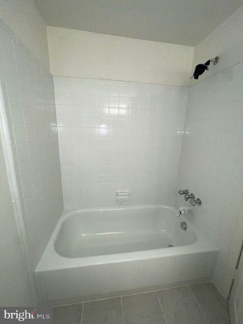 3916 Gideon Road Brookhaven, PA 19015 - Photo 6 of 7 Hall Bath