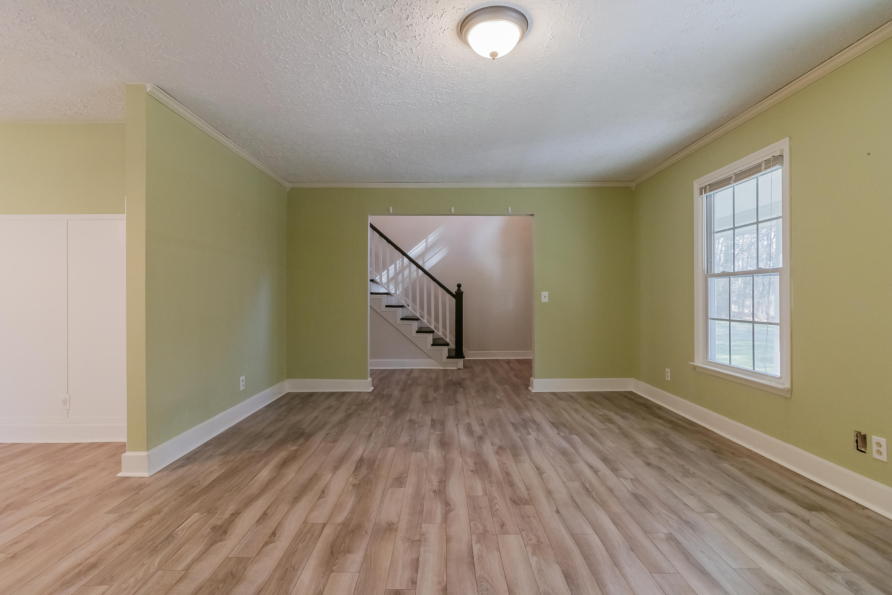 600 Monroe Green Road Trion, GA 30753 - Photo 6 of 62 Living Room