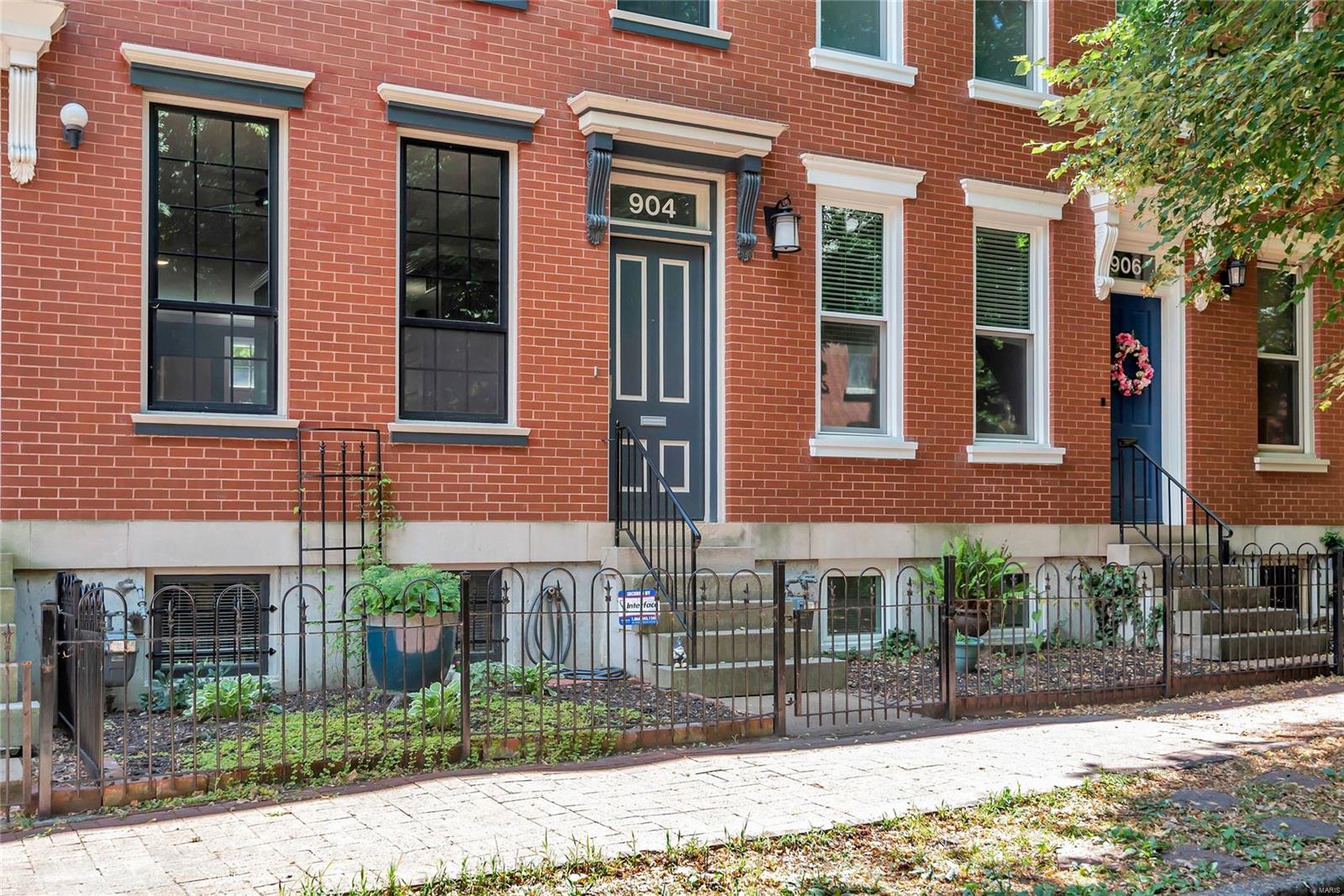 904 Rutger Street St. Louis, MO 63104 - Photo 1 of 30 Gallery Image 1