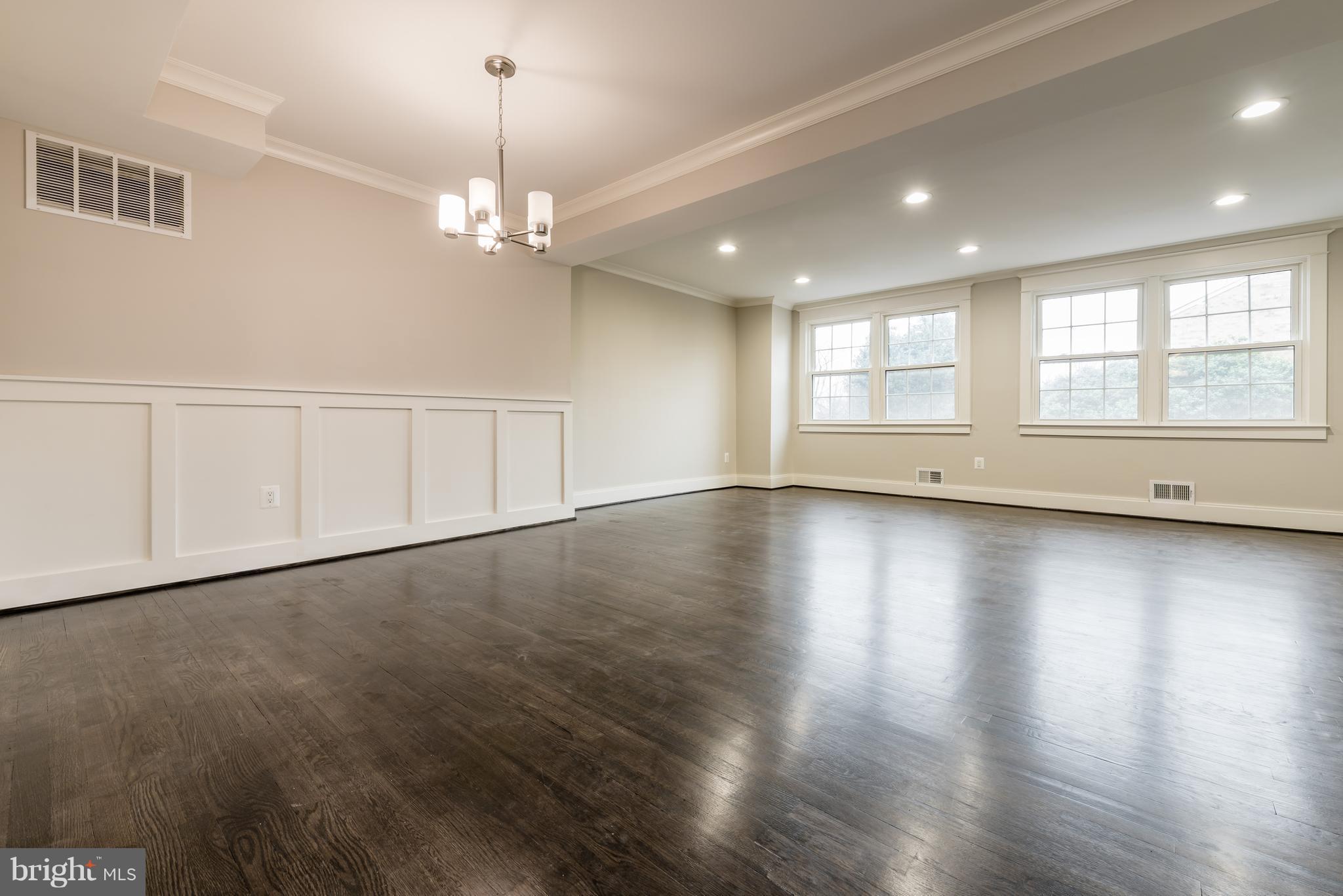 3899 Chain Bridge Road Fairfax, VA 22030 - Photo 11 of 27 Interior (General)
