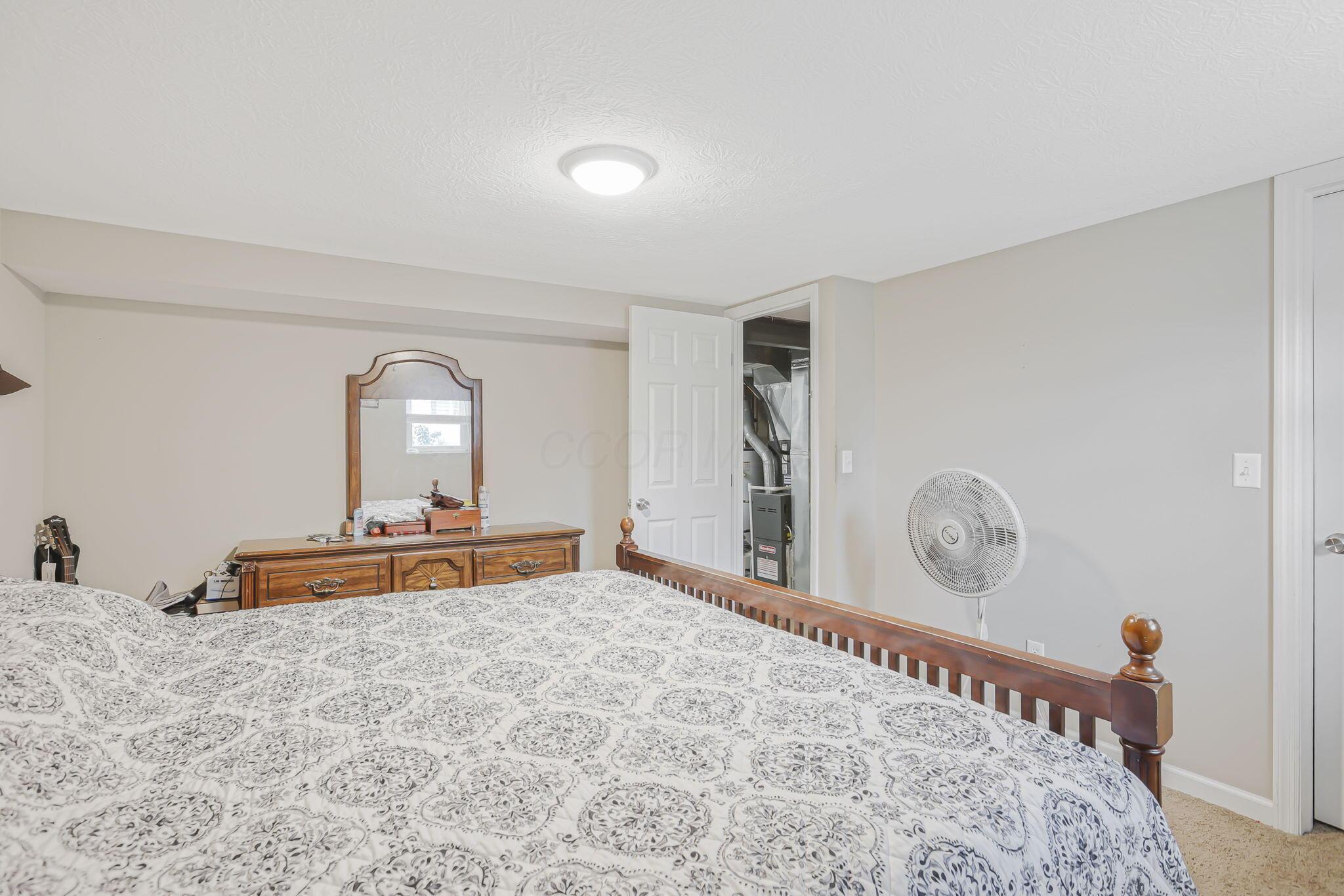 249 Regents Road Columbus, OH 43230 - Photo 29 of 37 29-web-or-mls-SMEP1161
