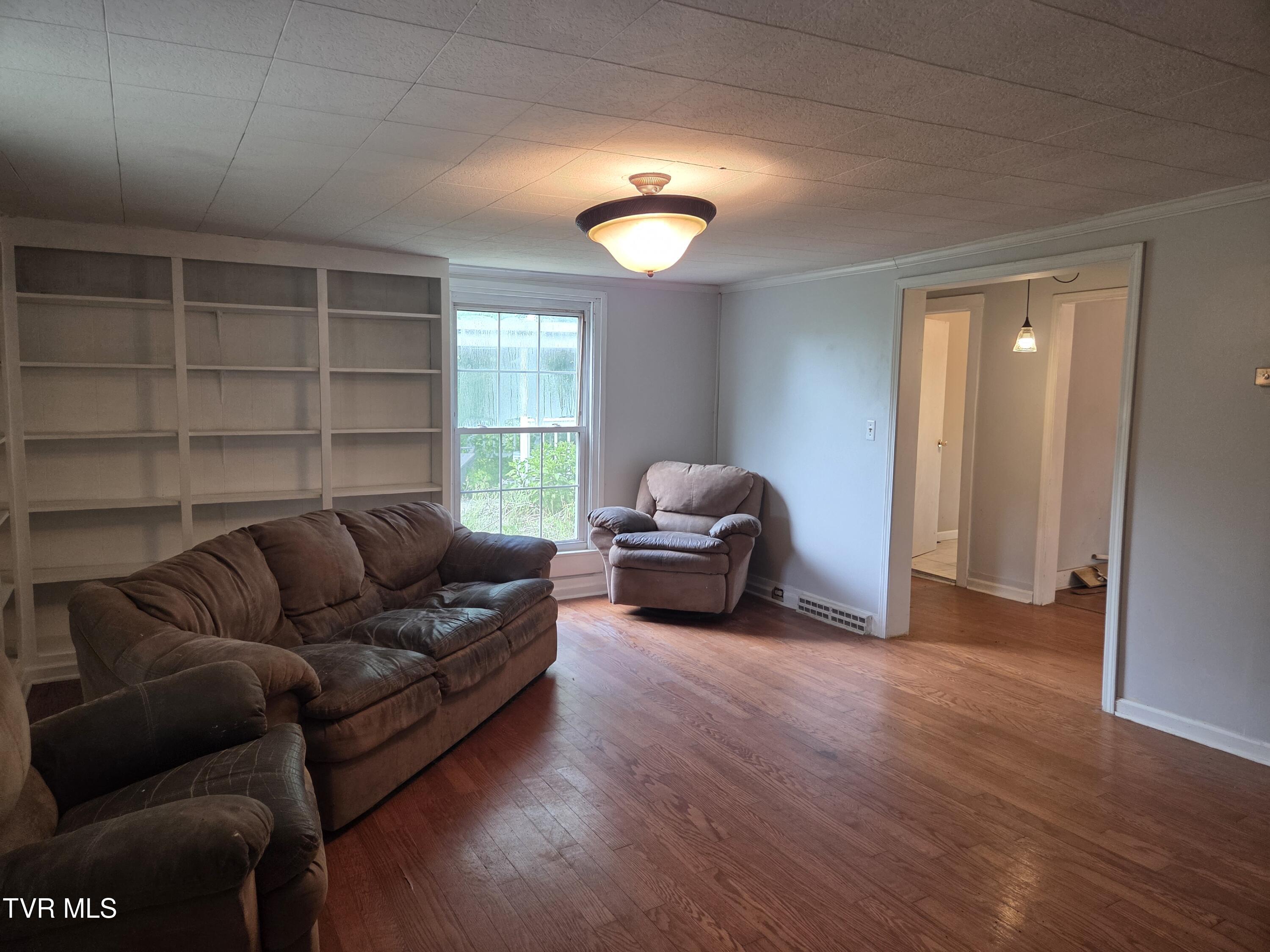 13093 Kincannon Road Glade Spring, VA 24340 - Photo 10 of 33 20260519_164915