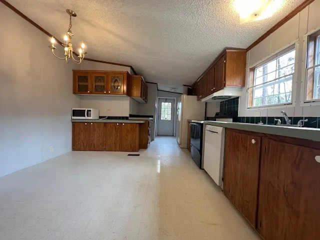 $159,900 | 1345 Bay Street, Darien, GA 31305