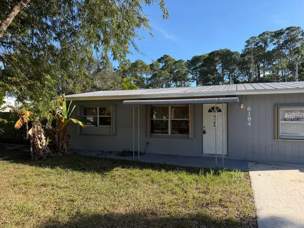 $2,800 | 6184 Southeast Orange Blossom Trail, Hobe Sound, FL 33455