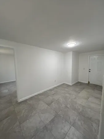 $2,800 | 6184 Southeast Orange Blossom Trail, Hobe Sound, FL 33455