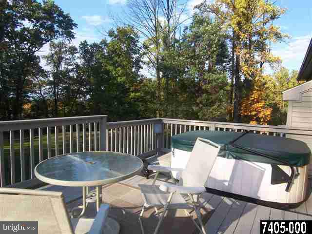 1880 Pin Oak Drive Spring Grove, PA 17362 - Photo 11 of 25 Gallery Image 11