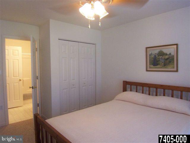 1880 Pin Oak Drive Spring Grove, PA 17362 - Photo 16 of 25 Gallery Image 16