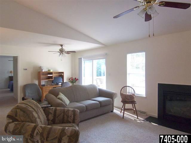 1880 Pin Oak Drive Spring Grove, PA 17362 - Photo 10 of 25 Gallery Image 10