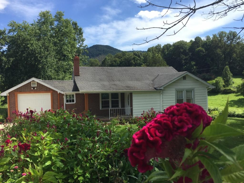 2425 Cherokee Road Johnson City, TN 37604 - Photo 30 of 30 Photo 30
