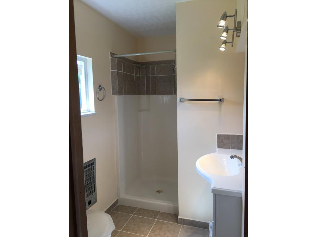 2425 Cherokee Road Johnson City, TN 37604 - Photo 8 of 30 Photo 8
