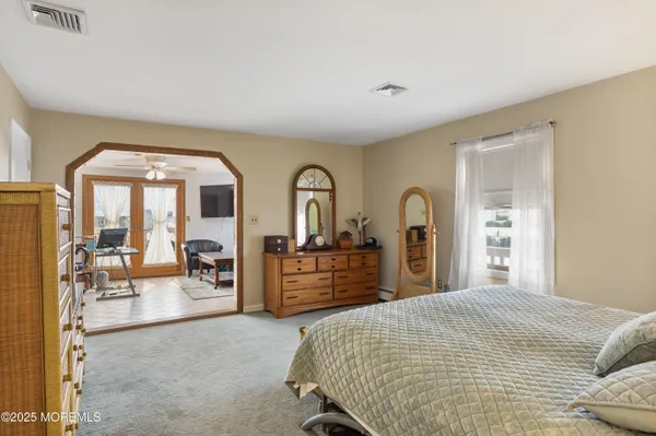 $499,000 | 8 North Captain Drive, Little Egg Harbor, NJ 08087