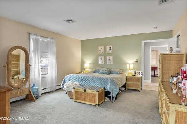 $499,000 | 8 North Captain Drive, Little Egg Harbor, NJ 08087