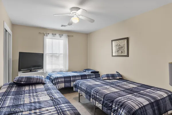 $499,000 | 8 North Captain Drive, Little Egg Harbor, NJ 08087
