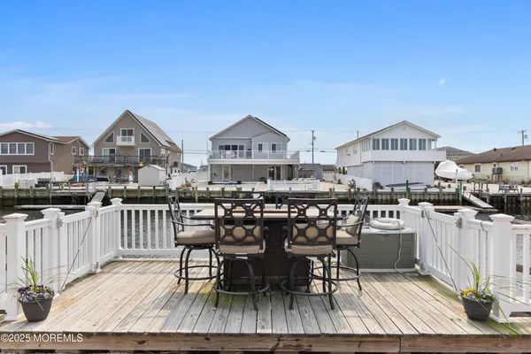$499,000 | 8 North Captain Drive, Little Egg Harbor, NJ 08087