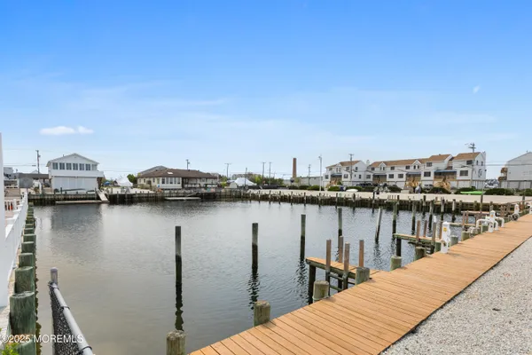 $499,000 | 8 North Captain Drive, Little Egg Harbor, NJ 08087