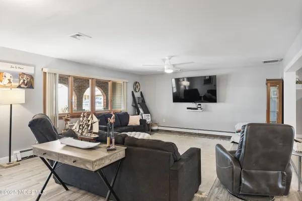 $499,000 | 8 North Captain Drive, Little Egg Harbor, NJ 08087