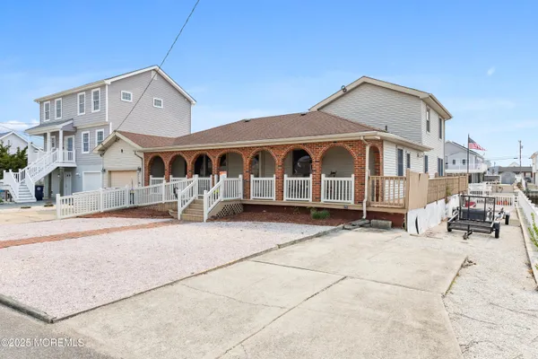 $499,000 | 8 North Captain Drive, Little Egg Harbor, NJ 08087