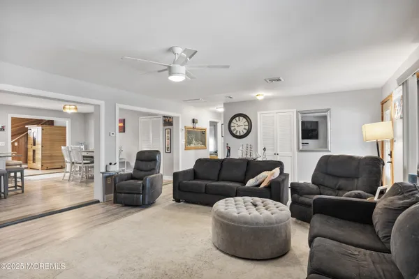 $499,000 | 8 North Captain Drive, Little Egg Harbor, NJ 08087
