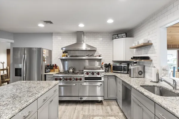 $499,000 | 8 North Captain Drive, Little Egg Harbor, NJ 08087