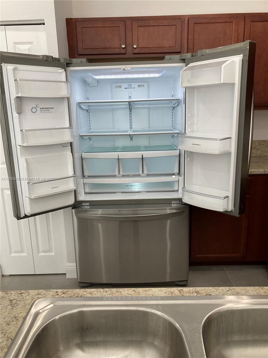 The Hammocks Miami, FL 33196 - Photo 14 of 27