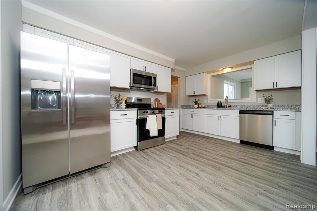 30644 Hayes Road Roseville, MI 48066 - Photo 20 of 60 Gallery Image 20