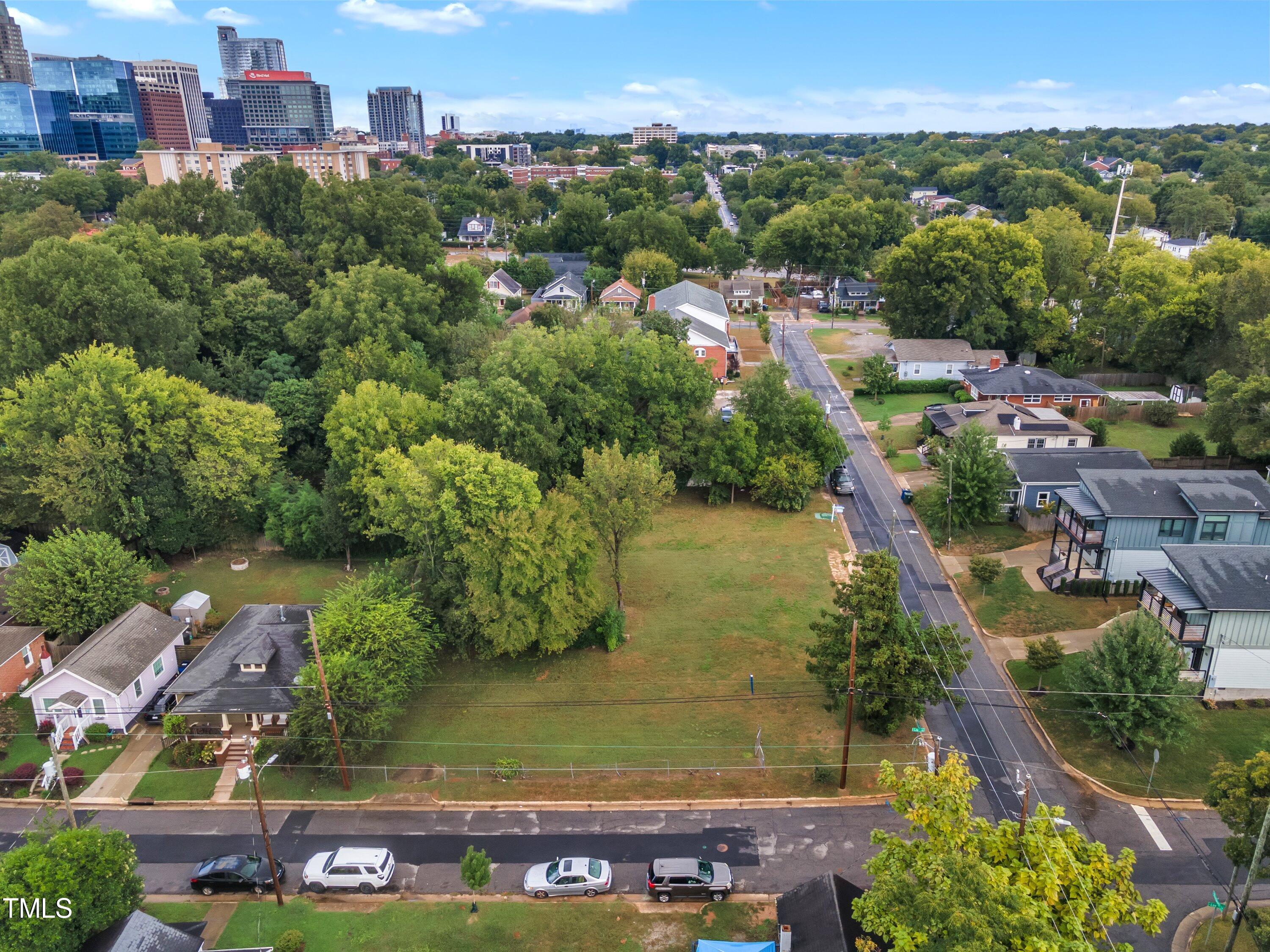 918 South Bloodworth Street Raleigh, NC 27601 - Photo 6 of 18 07-918 S Bloodworth St-3