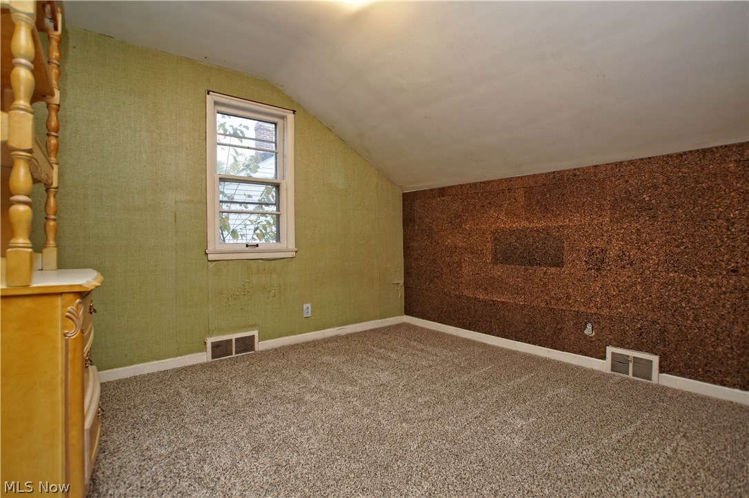 4500 Mackall Road South Euclid, OH 44121 - Photo 13 of 18