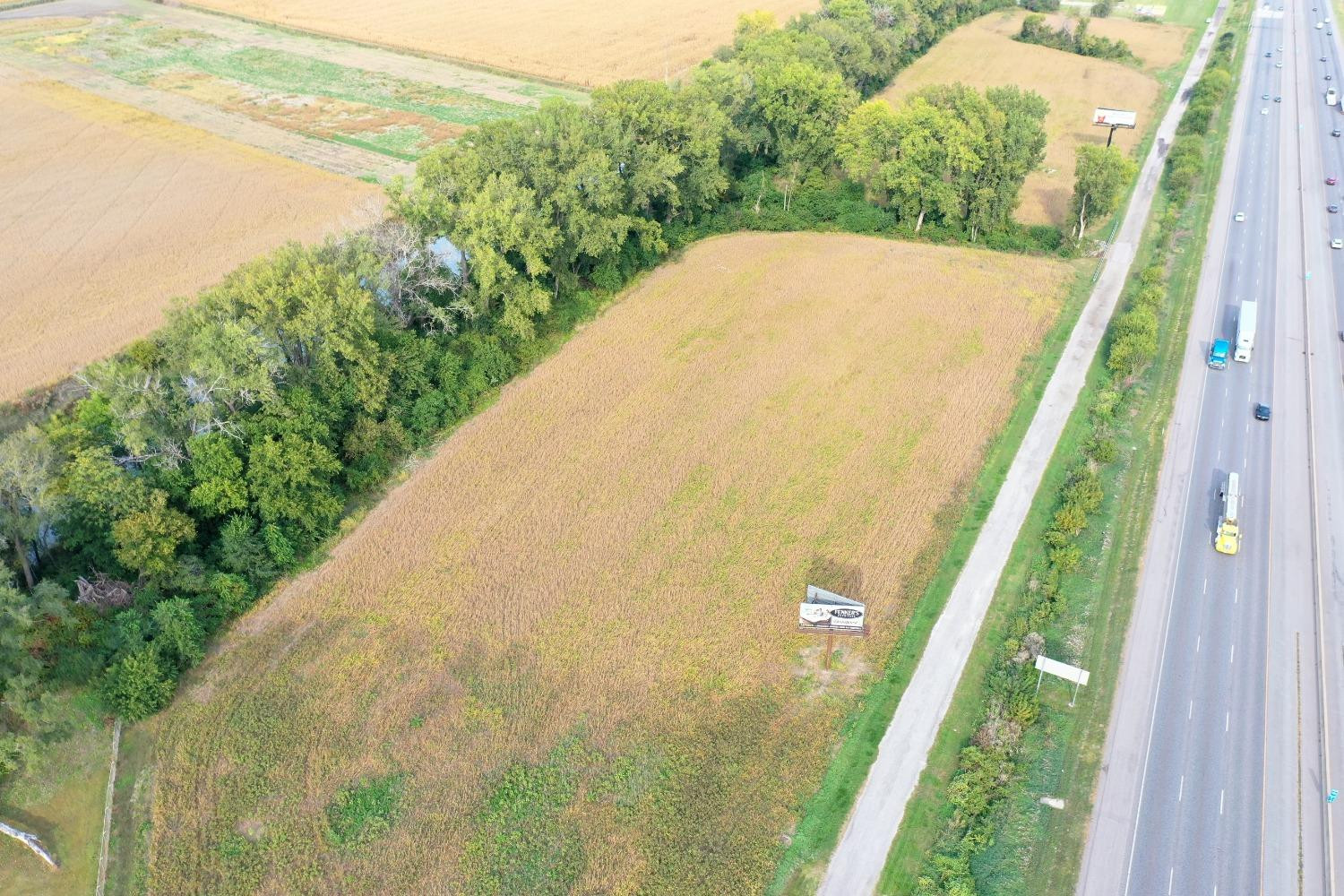 0 Southport Road Portage, IN 46368 - Photo 3 of 6 a view of a garden from a balcony