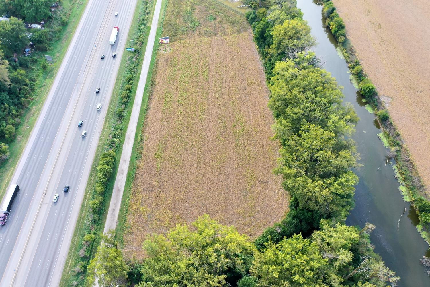 0 Southport Road Portage, IN 46368 - Photo 6 of 6 a view of a garden