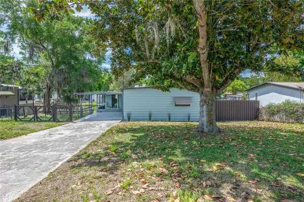 $216,500 | 17320 Palm Drive, Montverde, FL 34756