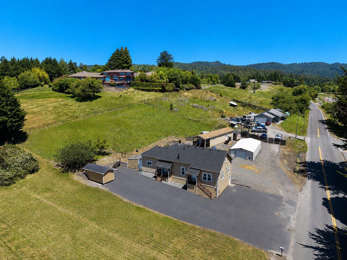 2695 Newburg Road Fortuna, CA 95540 - Photo 3 of 36