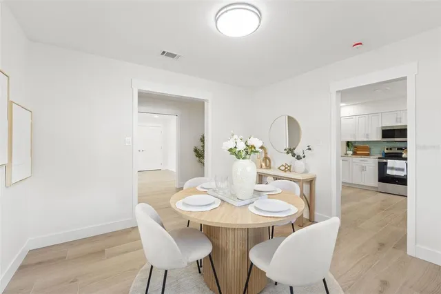 $425,000 | 2210 Tanglewood Way, Brandon, FL 33511