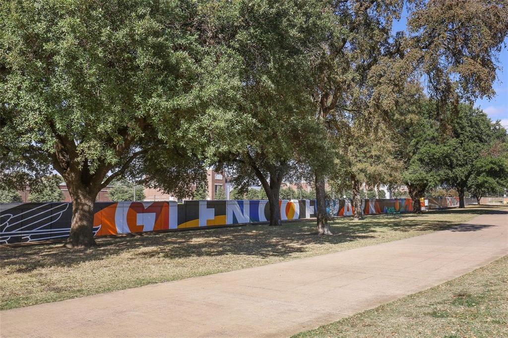5200 Martel Avenue, Unit 6Q Dallas, TX 75206 - Photo 27 of 32 a view of street with large trees