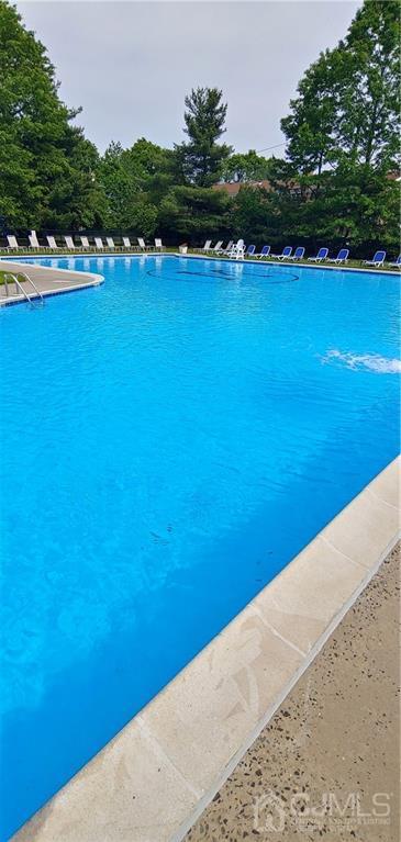 182 Evergreen Road, Unit 6B Edison, NJ 08837 - Photo 4 of 9 Gallery Image 4