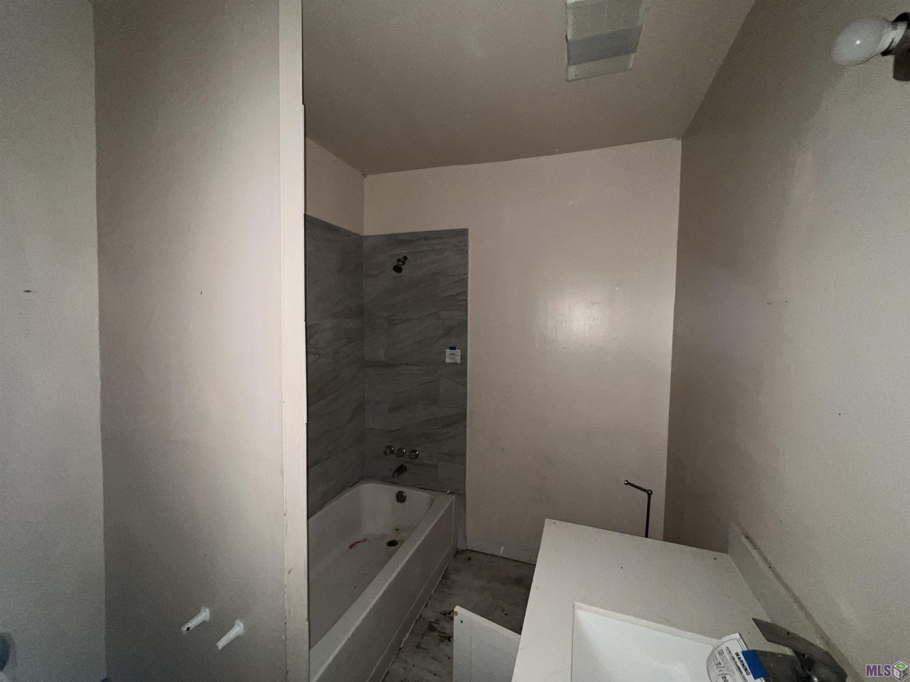 245 East Harding Street Baton Rouge, LA 70802 - Photo 22 of 26