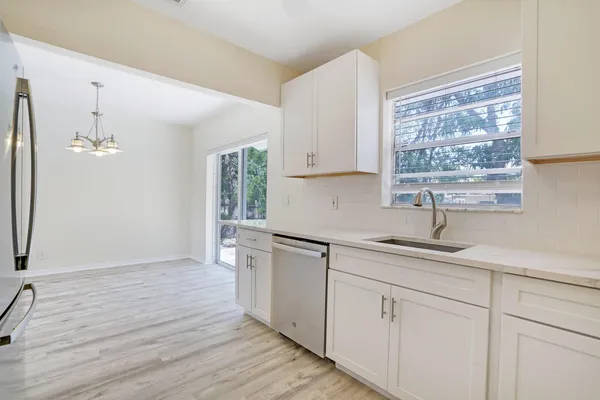 $3,750 | 3800 Calvin Avenue, West Palm Beach, FL 33407