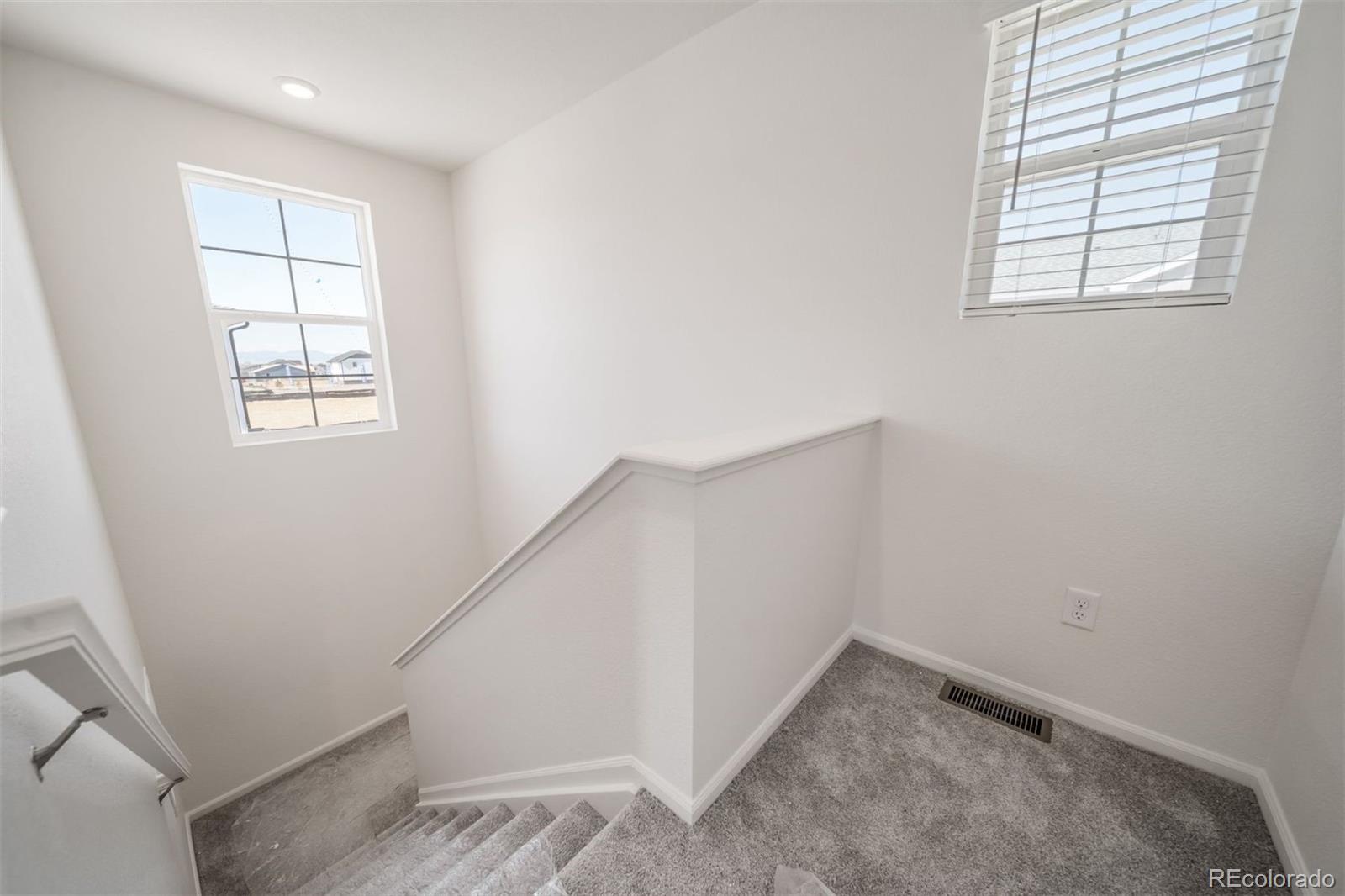 3915 North Rome Street Aurora, CO 80019 - Photo 30 of 34