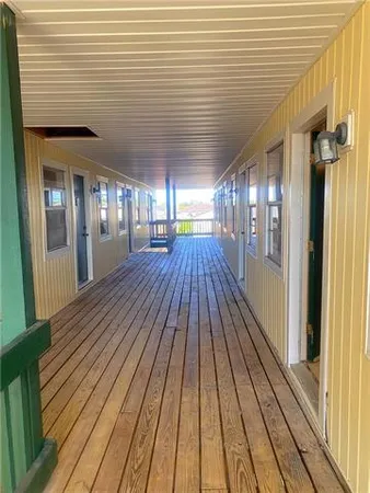 $950 | 2300 Pasadena Avenue, Unit 305, Metairie, LA 70001