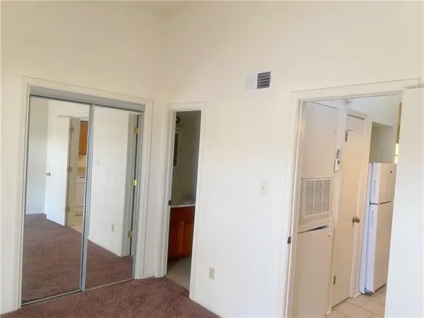 $950 | 2300 Pasadena Avenue, Unit 305, Metairie, LA 70001