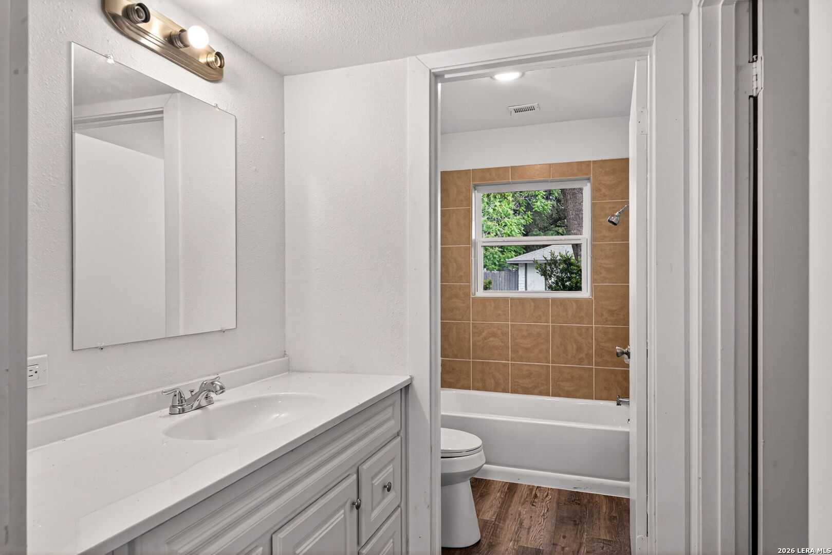 600 Gentleman Road, Unit 1 Balcones Heights, TX 78201 - Photo 12 of 17